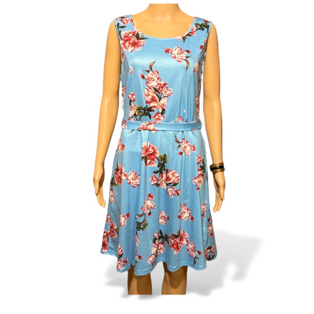 💰BOGO FREE Floral Belted Dress